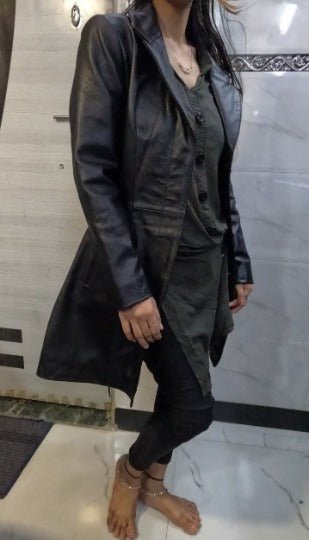 NOORA New Stylish Lambskin Soft Leather Women Black Genuine Leather Trench Coat, Designer Trench coat Custom to order (ALL SIZES) RS613 - Noora International