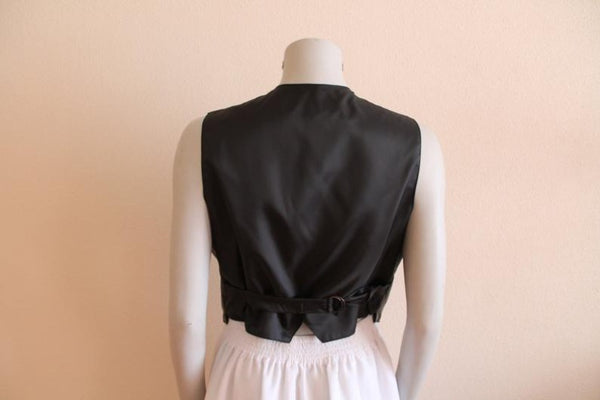 Noora Womens Black Lambskin Leather Vest Coat With Button Closure | Black Sleeveless & Belted Leather Vest Coat SU0173